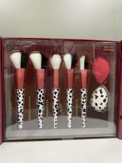 7 PACK BROCHAS CRUELLA