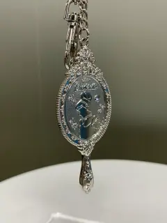 LLAVERO ESPEJO CENICIENTA PLATEADO