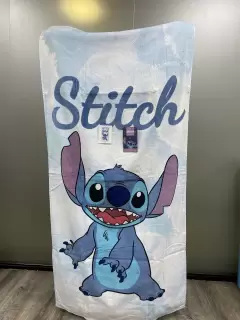 TOALLA DE BAÑO STITCH