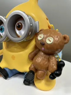 BUCKET MINION BANANA