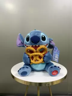 PELUCHE STITCH SNACK PRETZEL 1/12