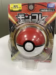 FIGURA POKEBOLA