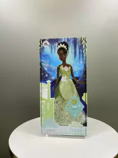 MUÑECA CLASICA TIANA