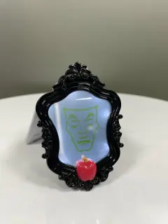 FORRO ANTIBACTERIAL ESPEJO REINA MALVADA