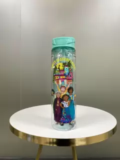 BOTELLA CON PITILLO GLITTER ENCANTO FAMILIA 550ML