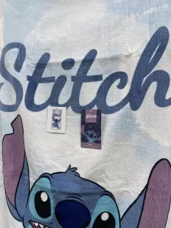 TOALLA DE BAÑO STITCH