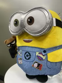 PELUCHE MINION VILLAIN-CON