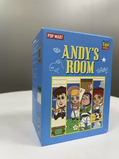 FIGURA SORPRESA HABITACION ANDY