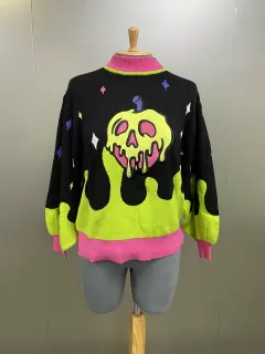 SUETER MANZANA ENVENENADA BLANCANIEVES